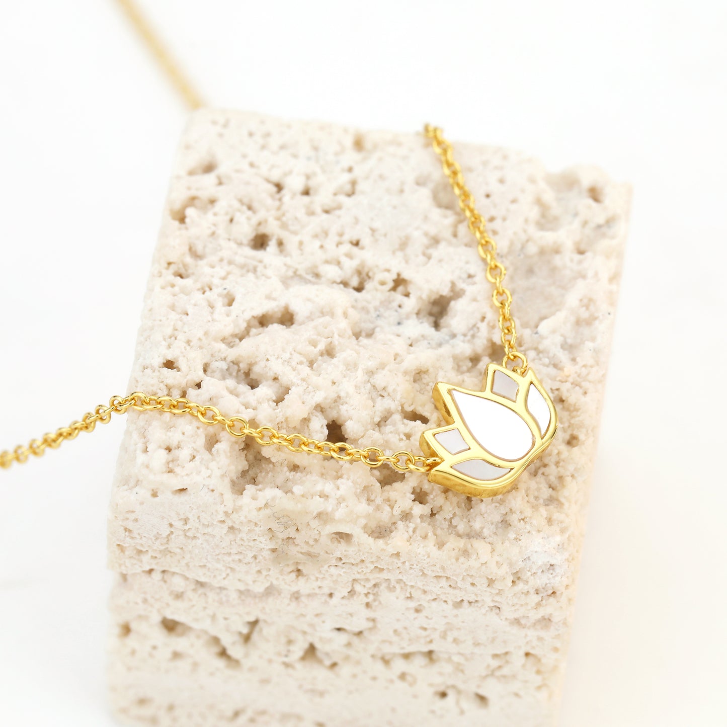 MOTHER OF PEARL LOTUS NECKLACE